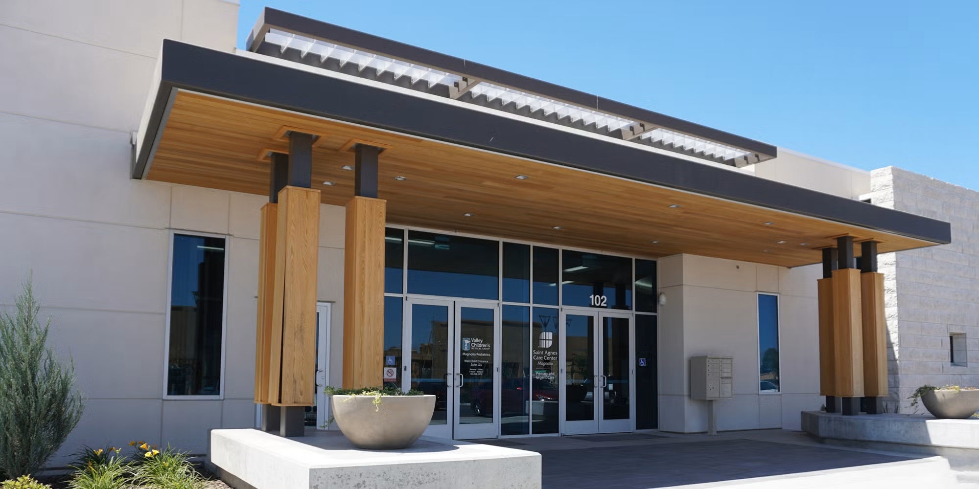 Urgent Care Magnolia Location Exterior