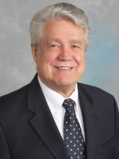 Roydon G Steinke, MD